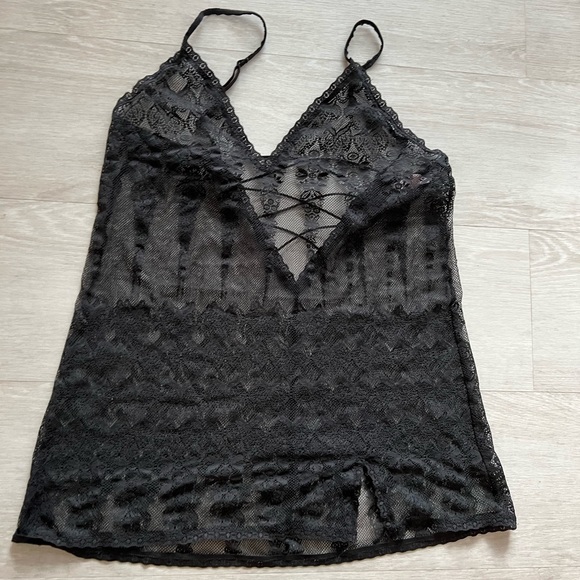 Victoria's Secret Other - Victoria’s Secret camisole